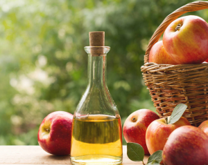 Lee más sobre el artículo Vinagre de Sidra de Manzana, un complemento perfecto para cuidar tu salud